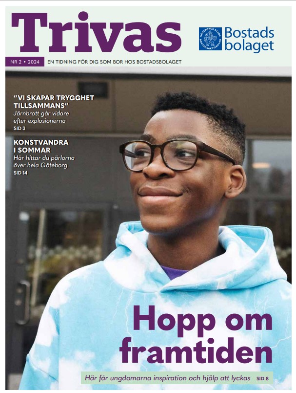 Framsida på tidningen Trivas. En kvinna ler in i kameran.